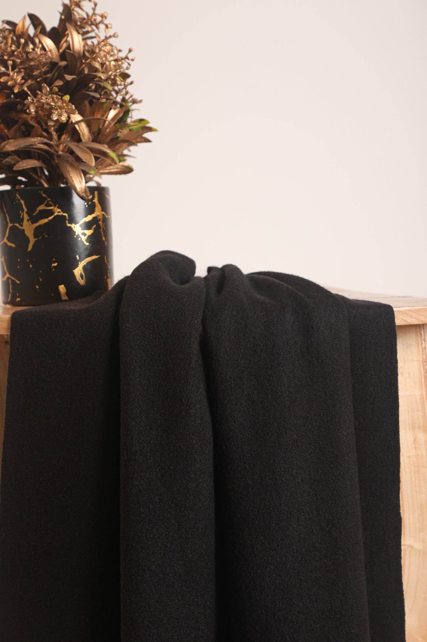 Cashmere Woolen Scarf- Black